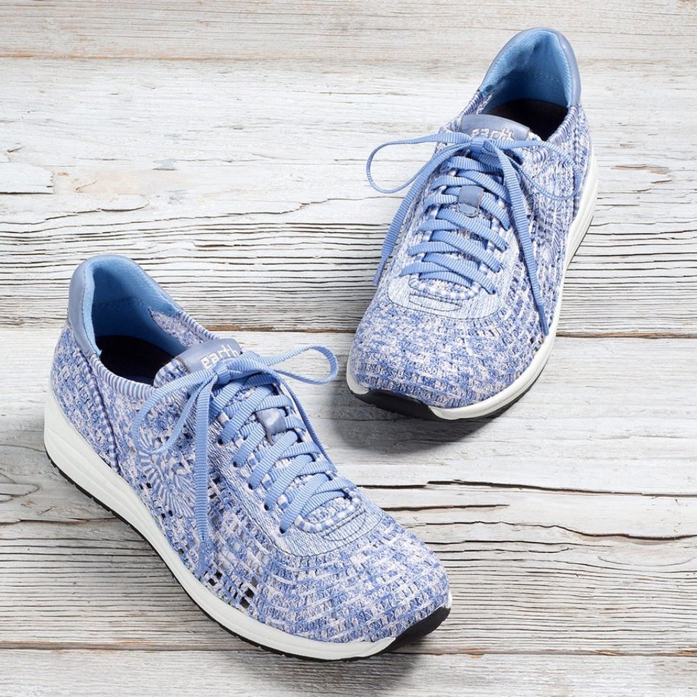 Earth NEW Knit Crochet Top Sneakers Women's 10M